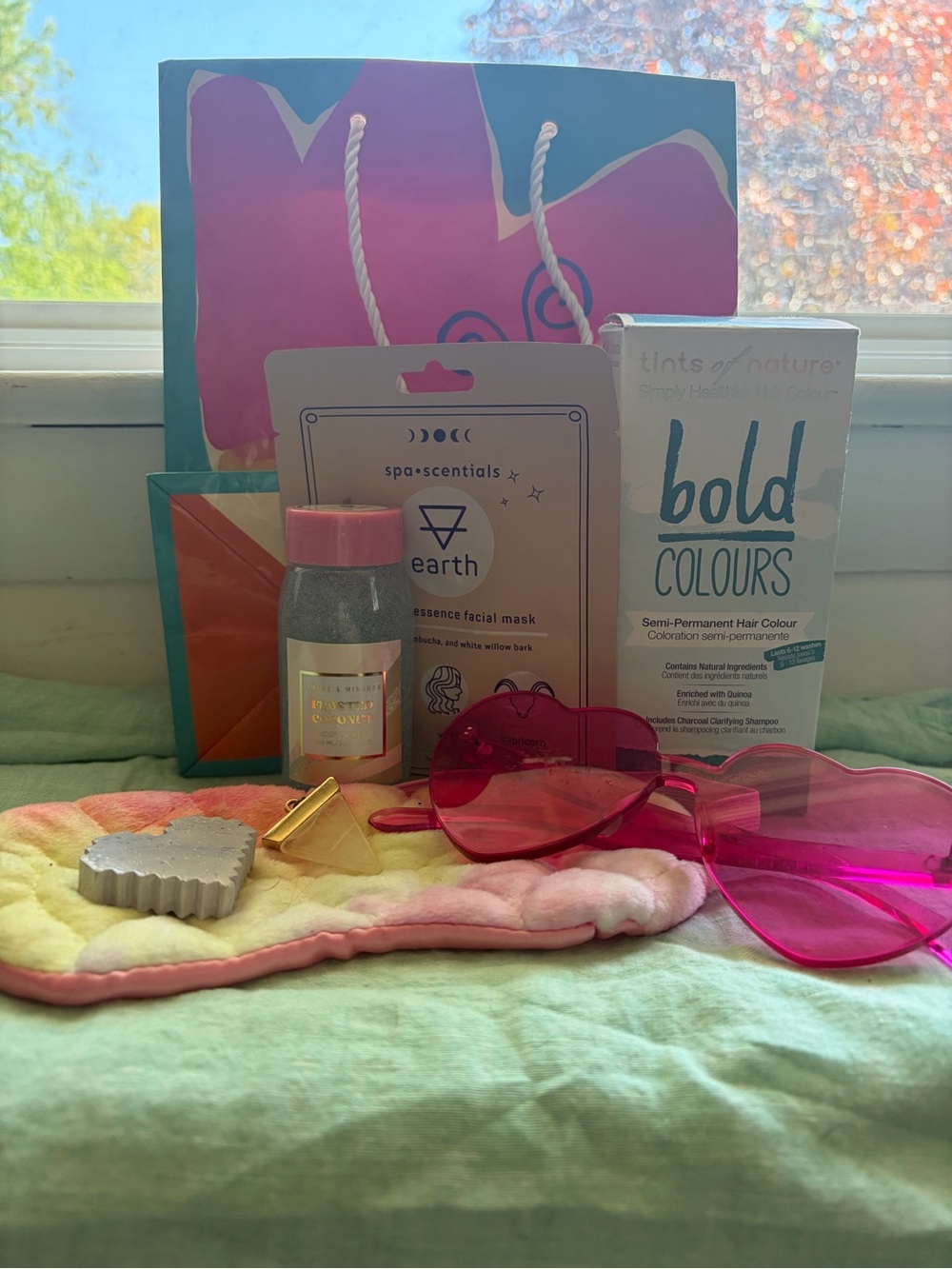 Funky and Cute Gift Pack - Picture 2 of 5